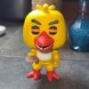 Figurine fan art inspirée de Chica de Five Nights at Freddy’s – création non officielle